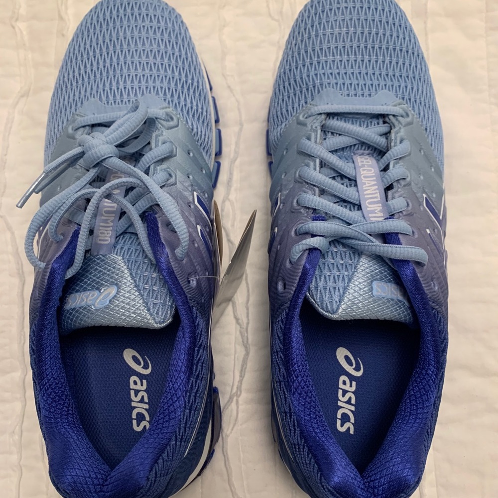 ASICS Gel- Quantum 180